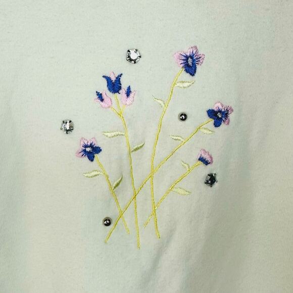Jaclyn Smith Sport Vintage Floral Embroidered Rhinestone Classic Top XL - Picture 2 of 5